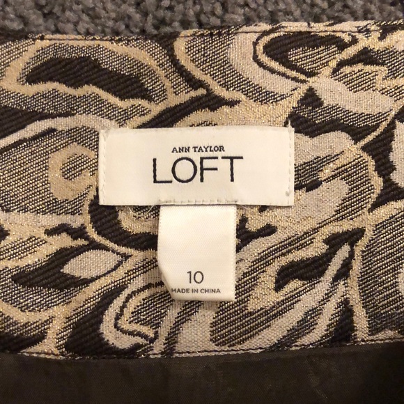 Printed Pencil Skirt - Picture 4 of 5